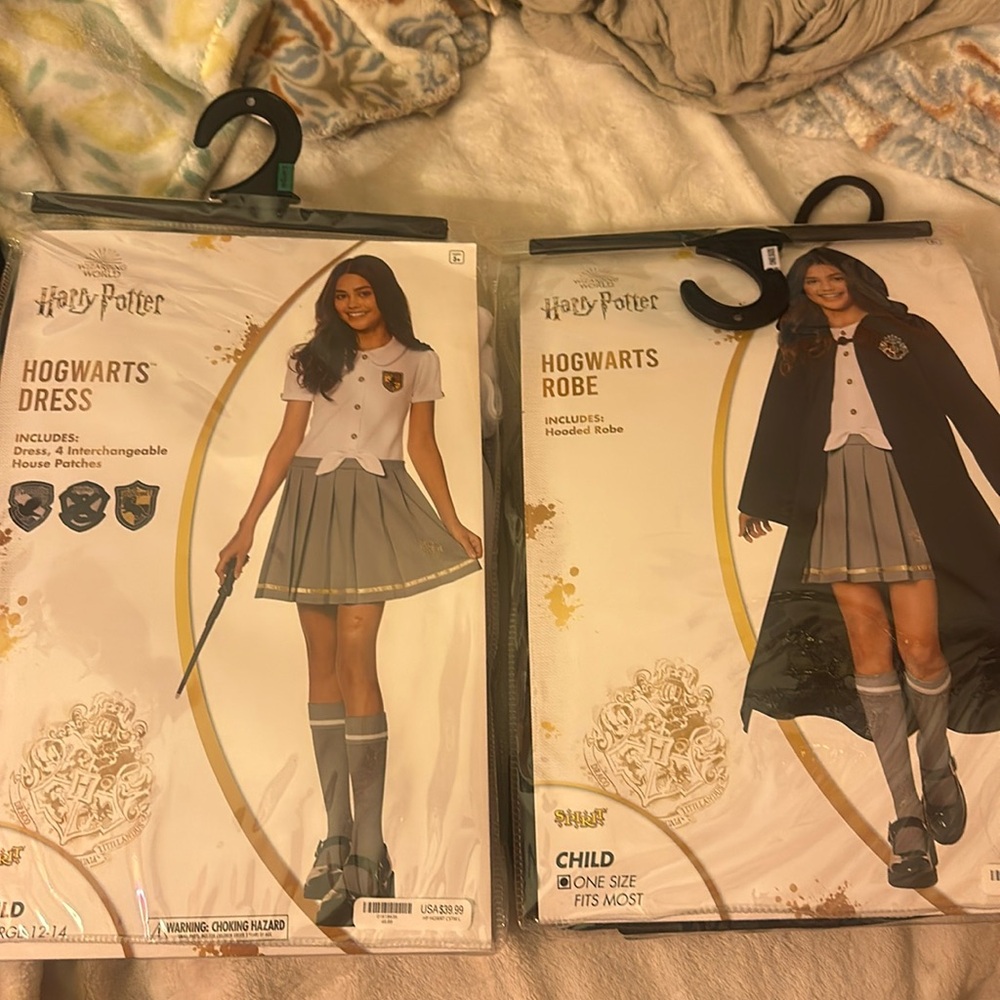 Warner Bros. Hogwarts Student Costume Set for Kids